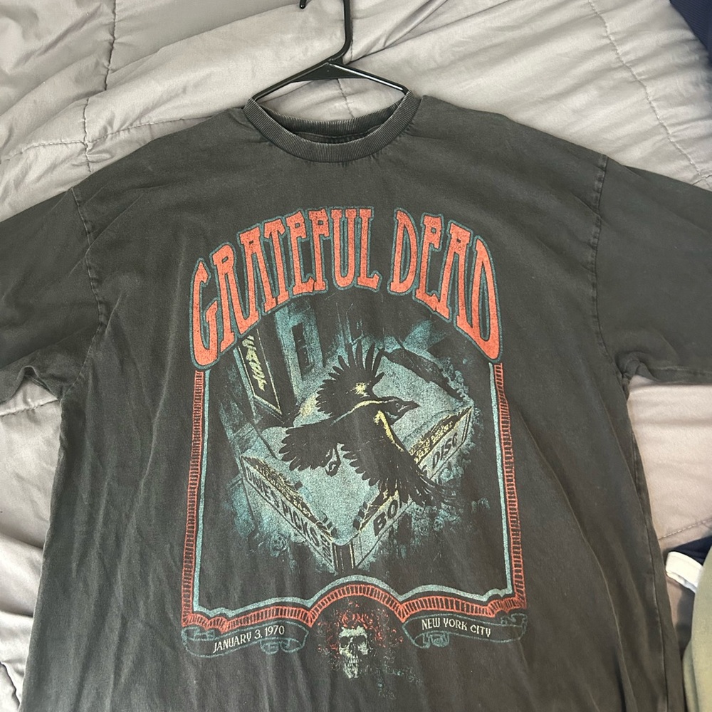 Grateful Dead Men's Gray Graphic T-Shirt